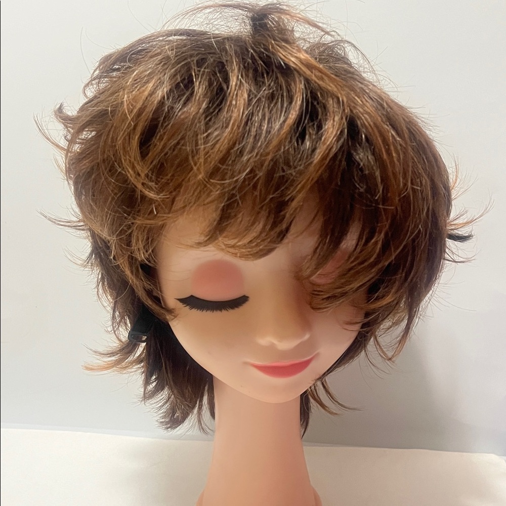Brown Layered Short Wig with Bangs - Women Hair - Picture 3 of 9
